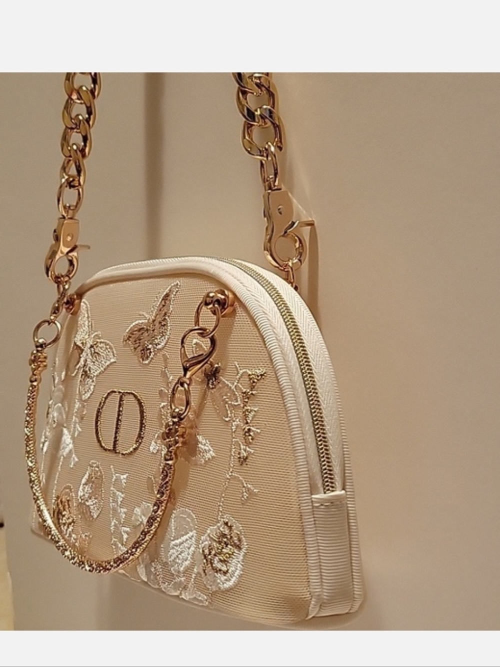 Dior Pouch In Cream With Gold Accents - Picture 5 of 11